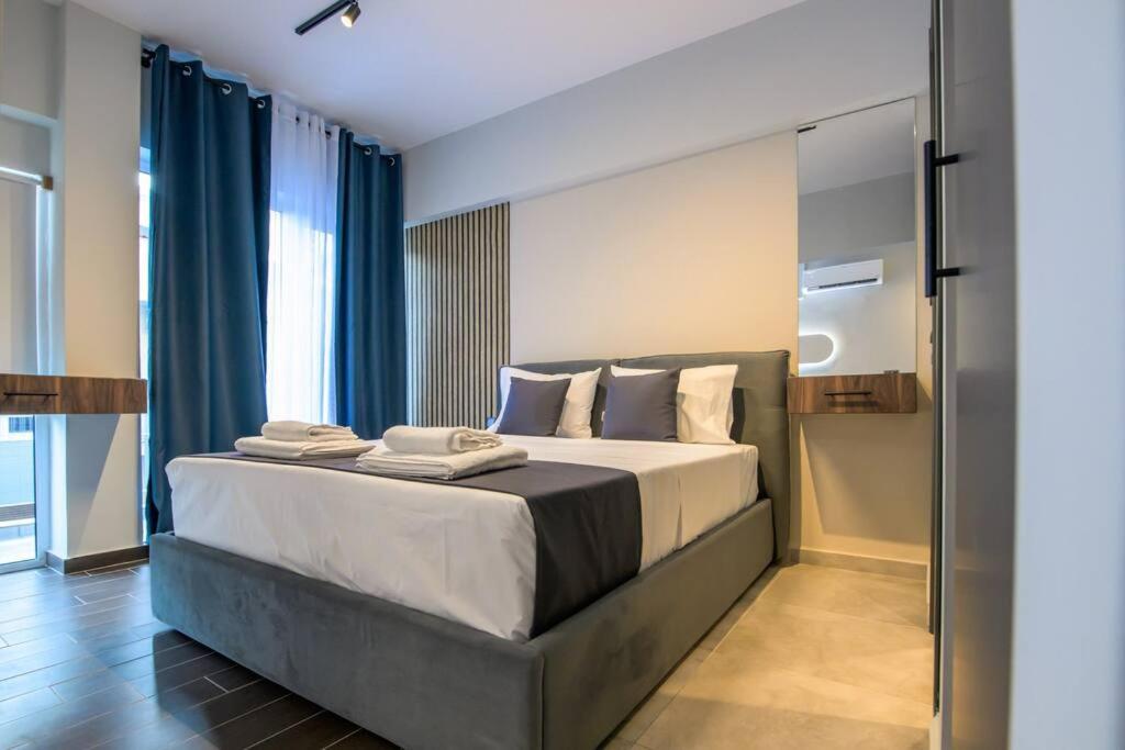 Luxury Central Apartment 4,1 Larissa Exterior foto